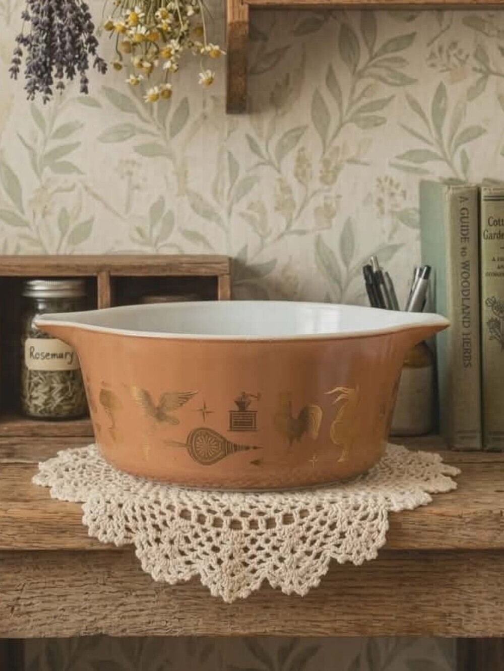 Vintage Pyrex “Early American”– 475‑B (2.5 QT)